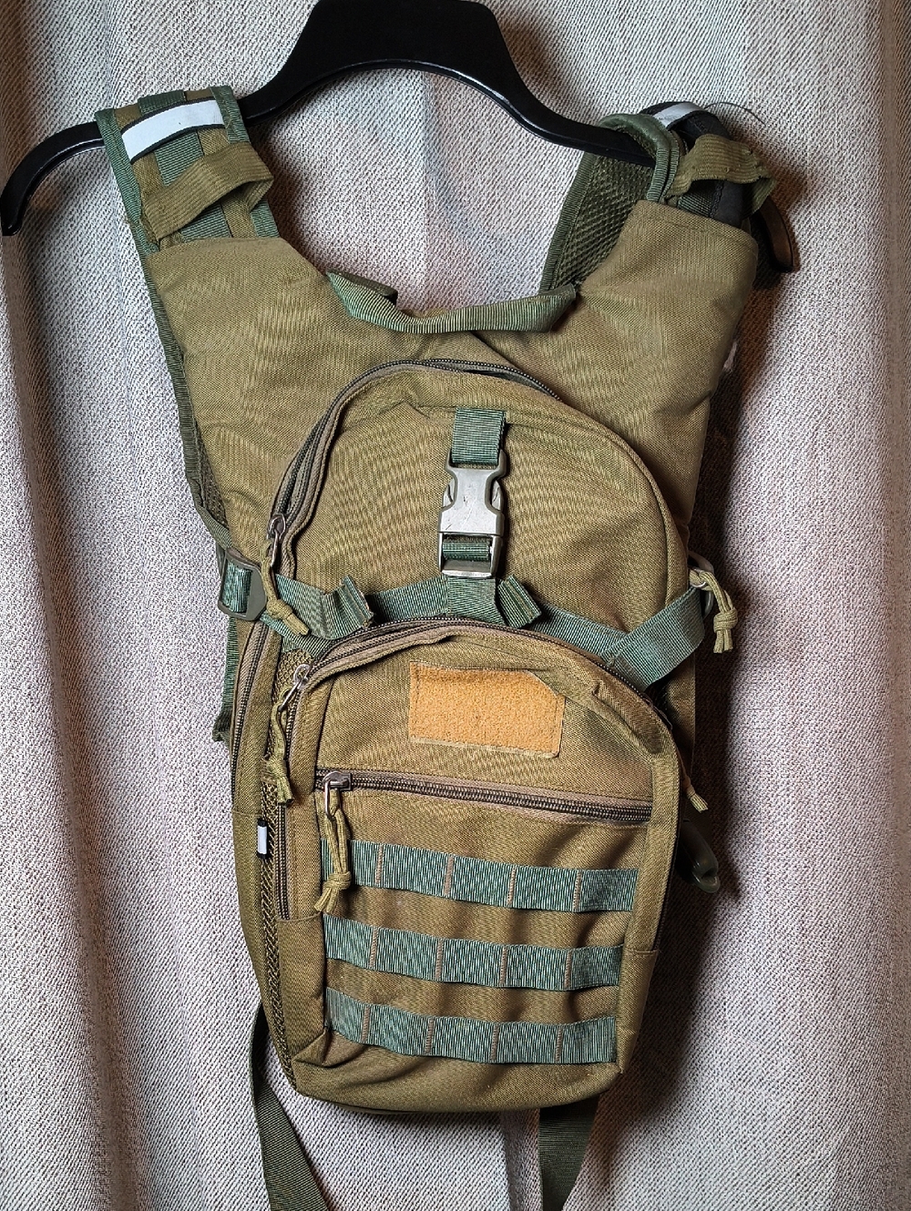 Tactical Hydration Sling Pack - Olive Green